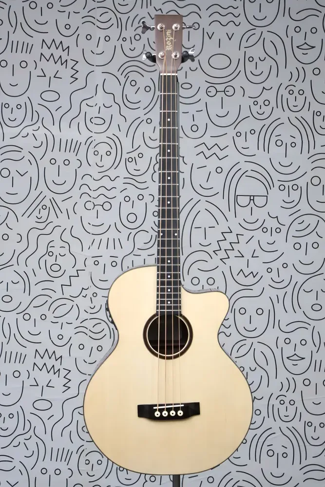 Baixolão eletroacústico Rozini RBX920 ATNLP Premium — foto 2 de 4