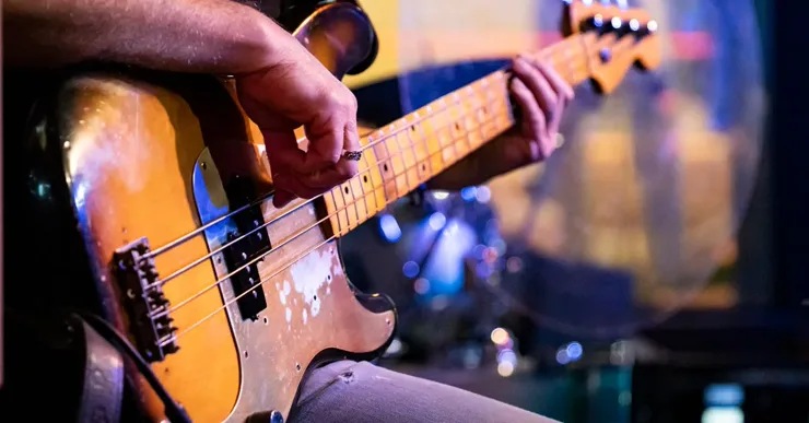 Guitarra ou Violão