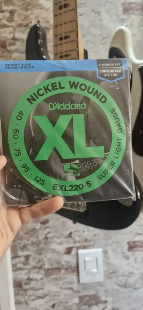 Encordoamento D'Addario EXL220-5 para baixo de 5 cordas — foto 4 de 4