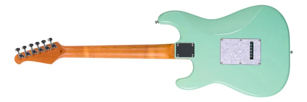 Guitarra Seizi Vintage Fun Budokan HSS verde Surf Green com escudo branco — foto 2 de 4