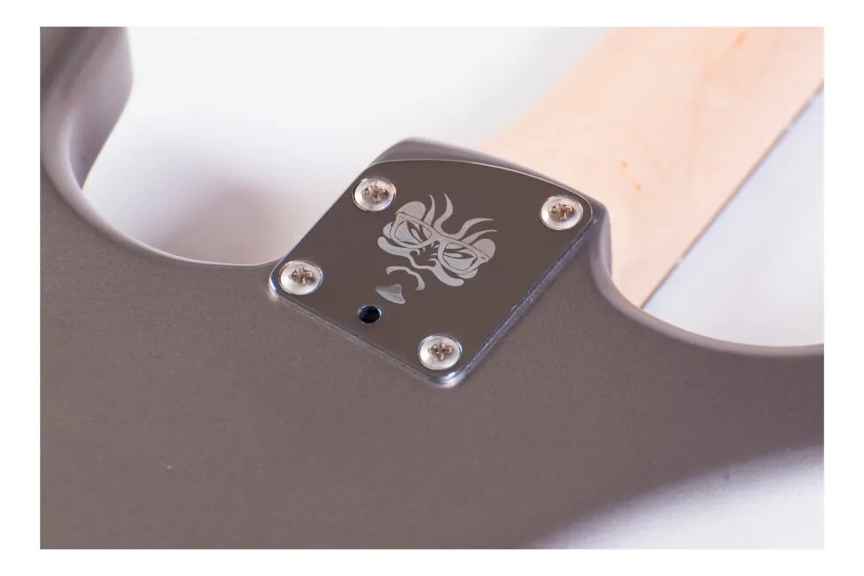Guitarra smart Seizi Ultra Smart Space Grey em fibra de carbono — foto 6 de 6