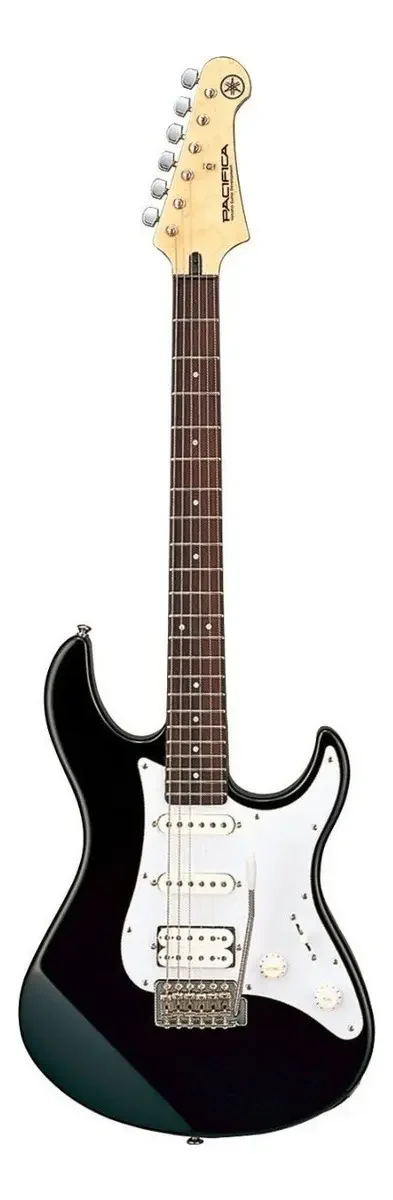 Guitarra Yamaha Pacifica PAC012 preta com escudo branco — foto 1 de 4