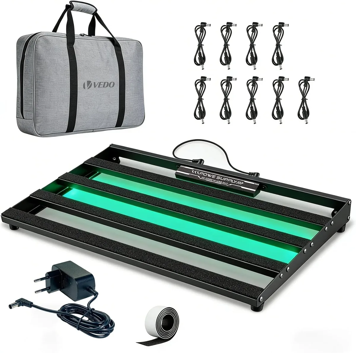Pedalboard com três pedais de efeito e fonte de alimentação — foto 1 de 4
