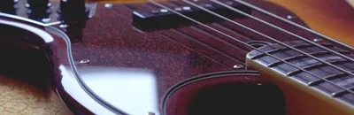 Jazz Bass vs Precision Bass