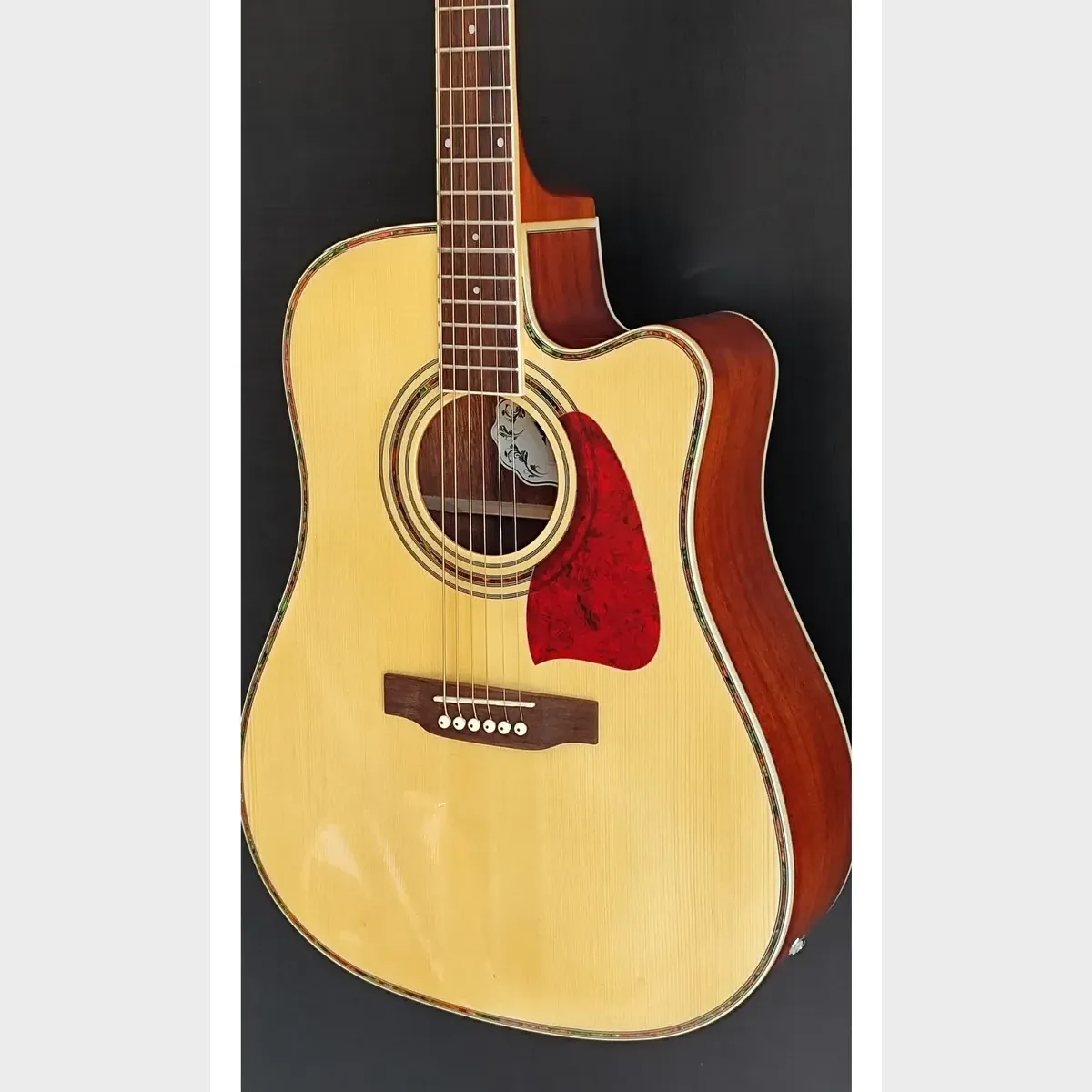 Violão Eagle CH889 folk de aço com cutaway natural — foto 2 de 4