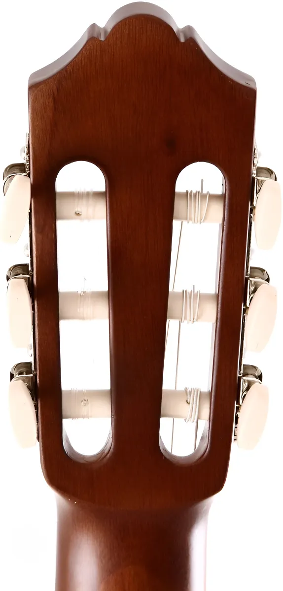 Yamaha C40 — headstock com tarraxas por trás — foto 6 de 7