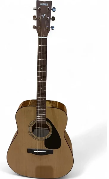 Yamaha F310 — foto 2 de 6